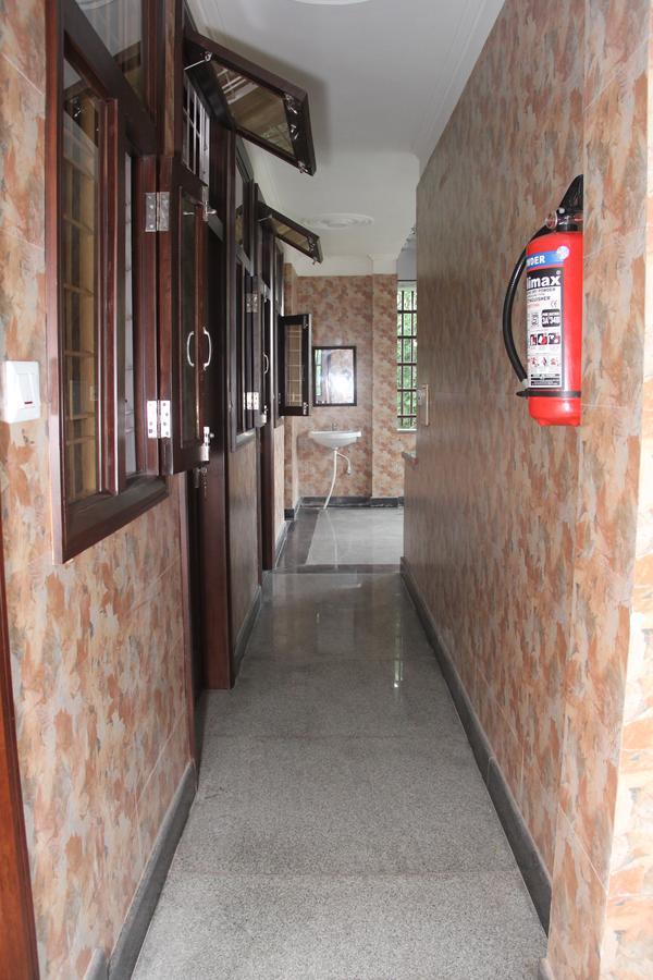 Hotel Silk Haldwani Luaran gambar